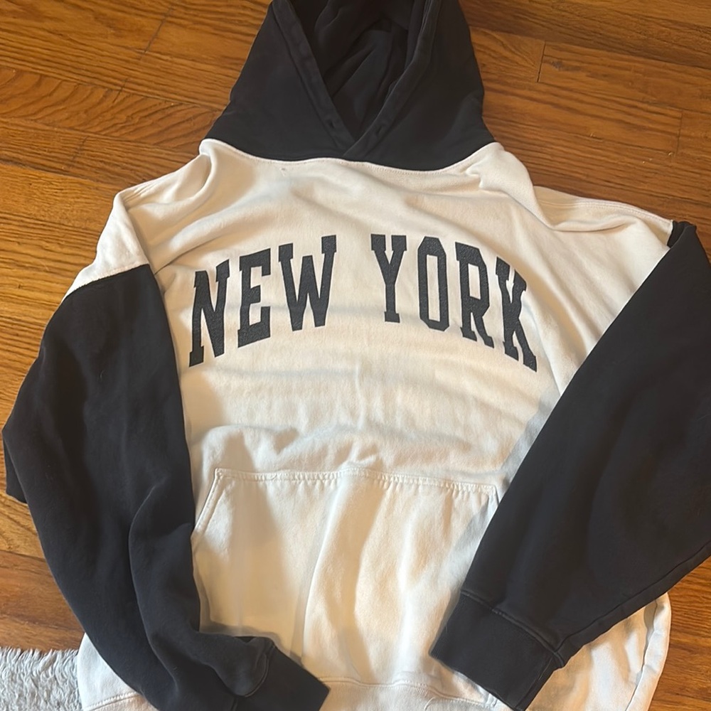 Brandy Melville Black and Cream Hoodie